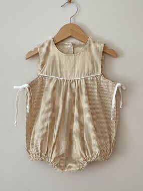 SOUTHERN SUNSHINE KIDS EUC Neutral Striped Side Tie Minimalist Bubble